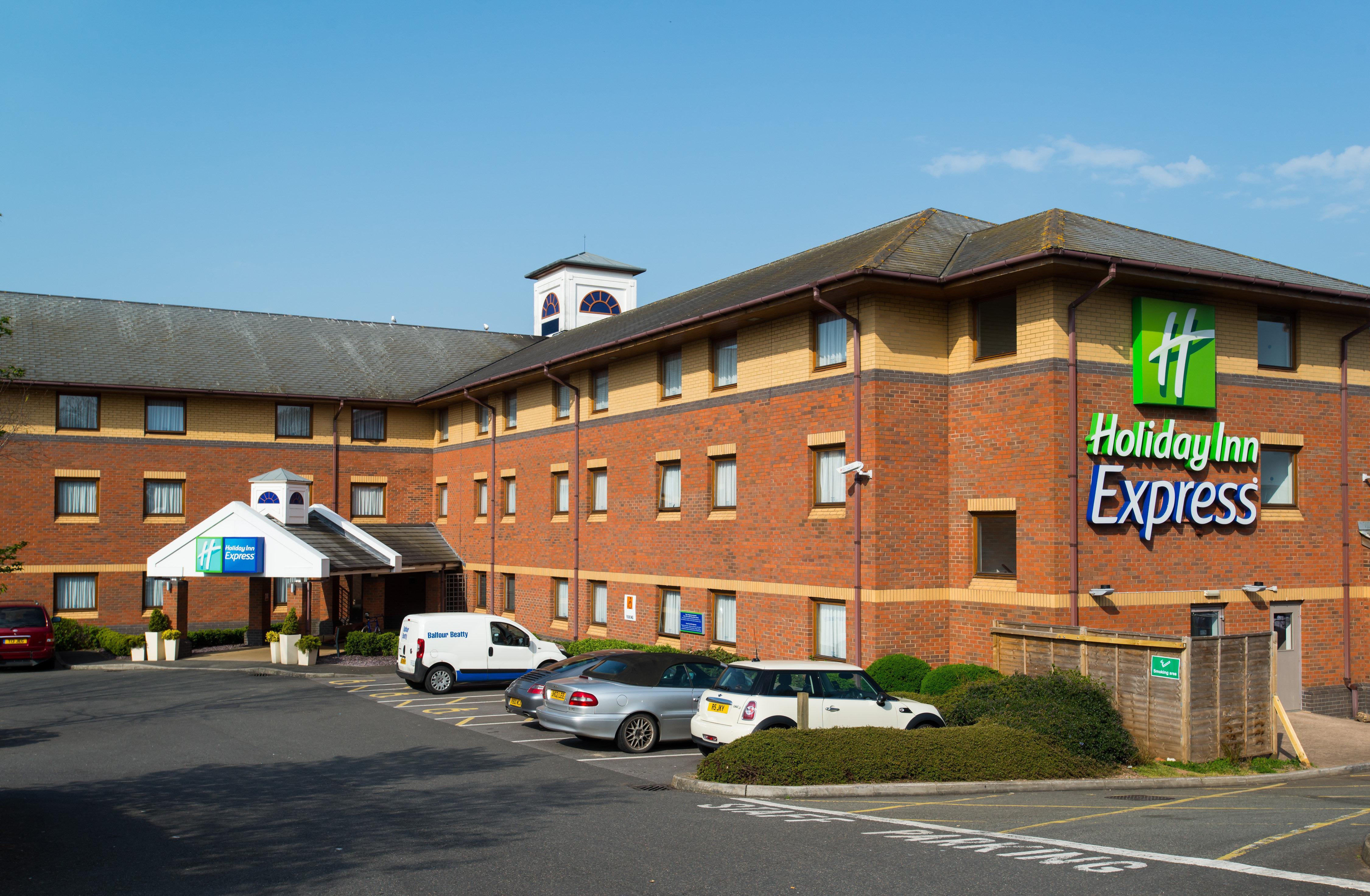 Holiday Inn Express Exeter East By Ihg Exteriör bild