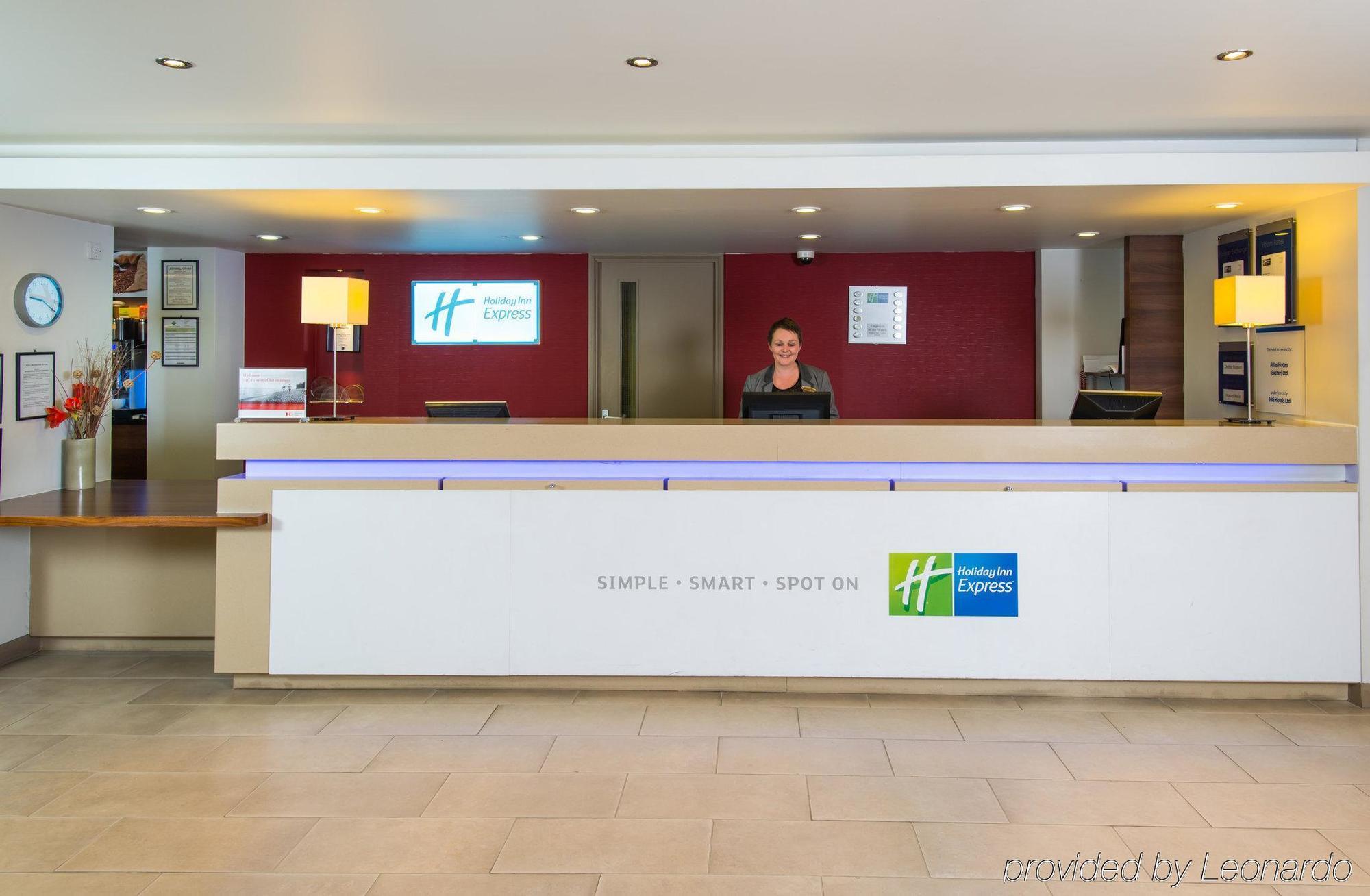 Holiday Inn Express Exeter East By Ihg Exteriör bild