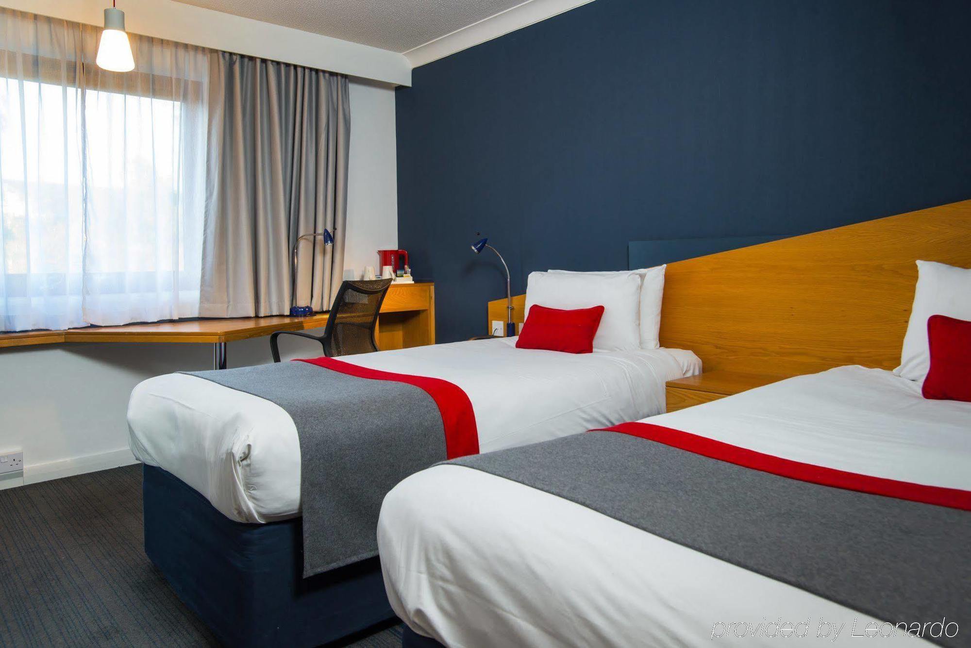 Holiday Inn Express Exeter East By Ihg Exteriör bild
