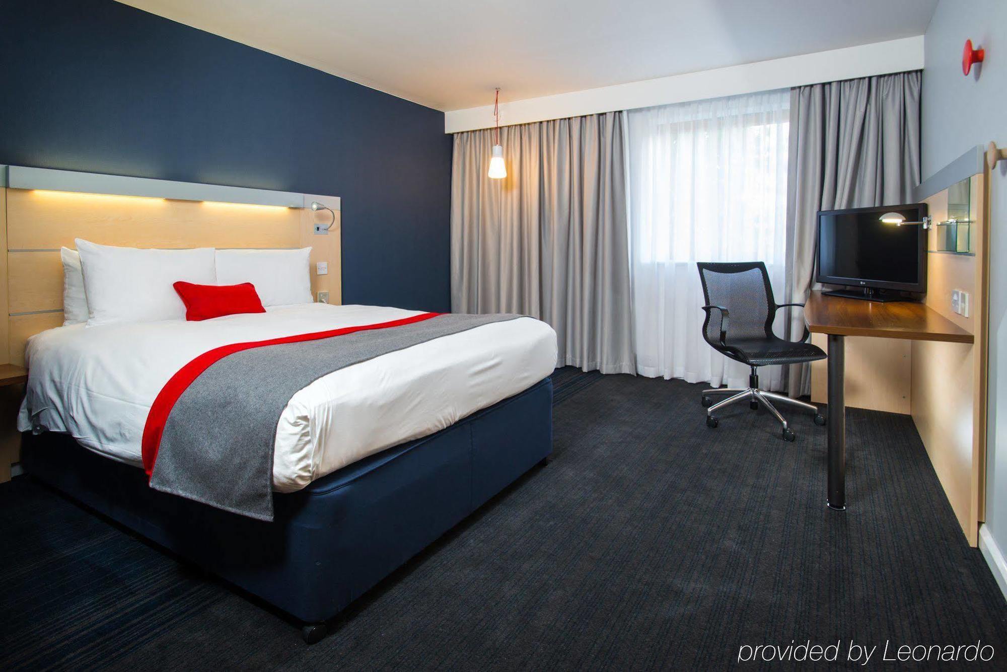 Holiday Inn Express Exeter East By Ihg Exteriör bild