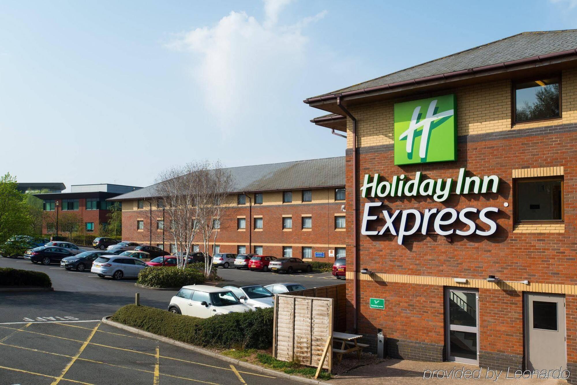 Holiday Inn Express Exeter East By Ihg Exteriör bild
